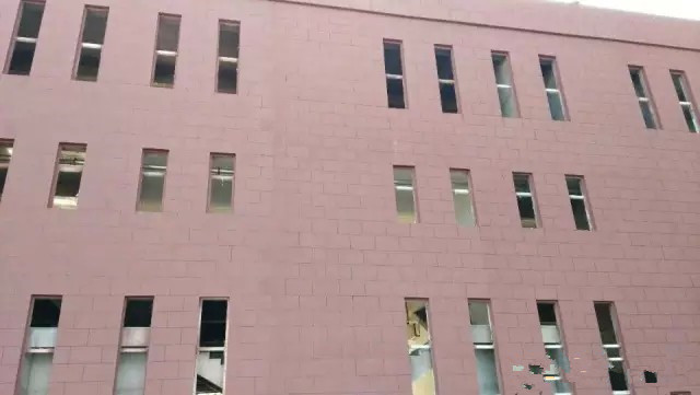 真石漆表面出現(xiàn)“發(fā)白”問題如何辦？